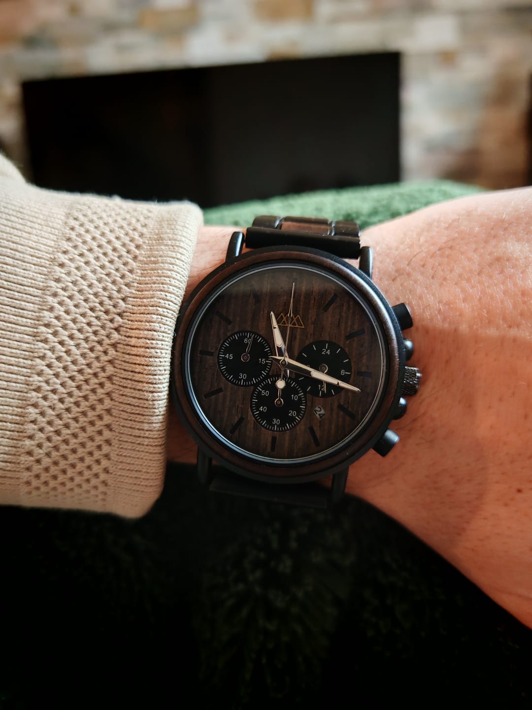Customer photo review of Montre en Bois Homme - Marshal Brown