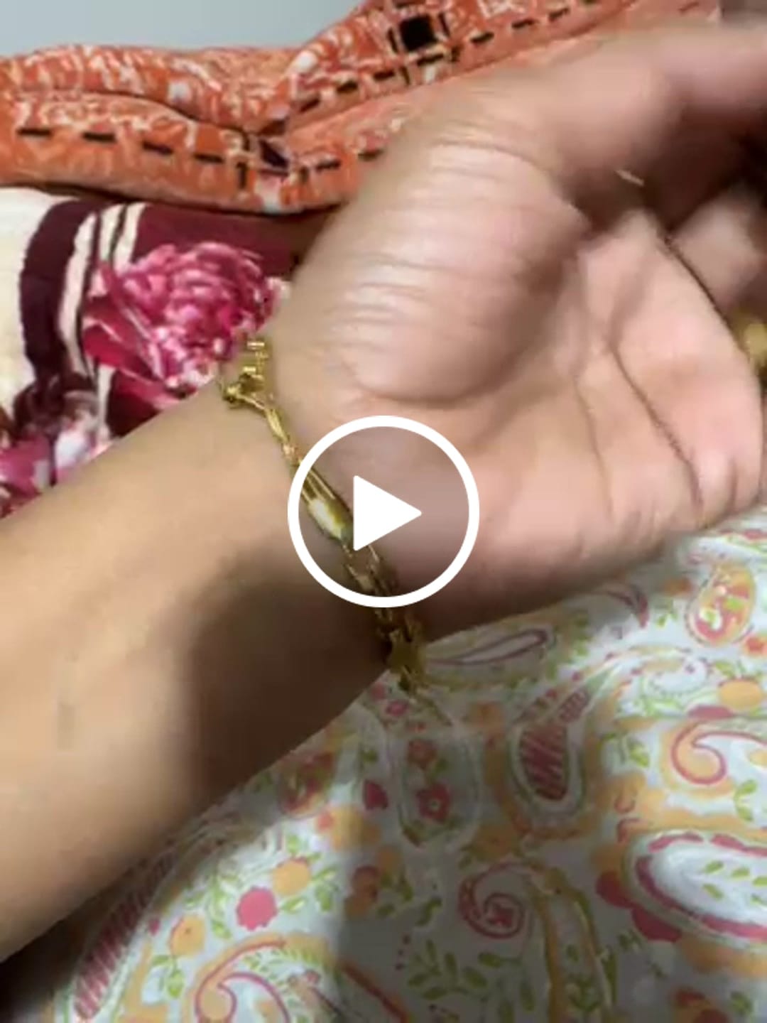 Customer video review of Gold Chain Bracelet with Beads