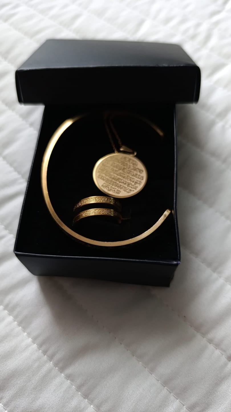 Customer photo review of Minikkoza® Ayet-El Kürsi Setler