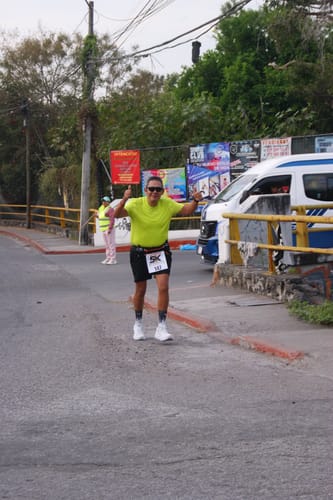 Customer photo review of Neptuno Blancas Negras Cortas