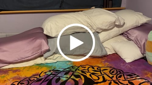 Customer video review of The Marshmalloo Pillow