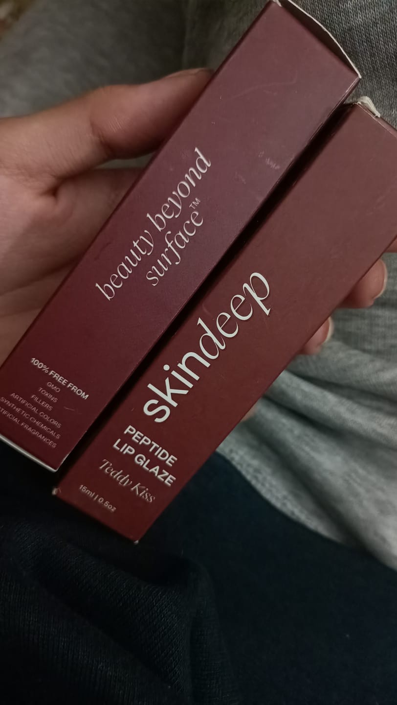 Customer photo review of Peptide Lip Glaze Set