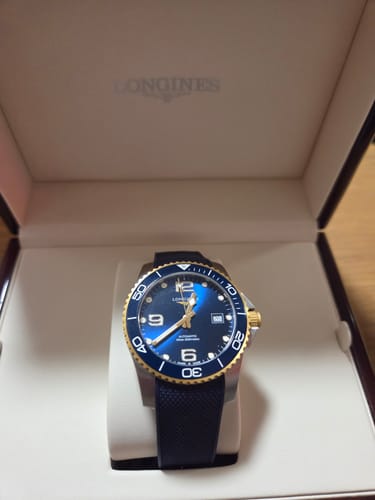 Customer photo review of Longines Hydro Conquest Automatic Men’s 41mm Watch L3.781.3.96.9