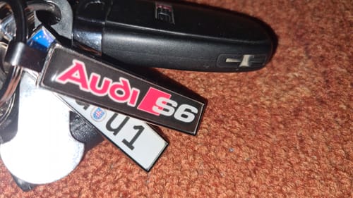 Customer photo review of Kennzeichen Schlüsselanhänger Mini Nummernschild Metall