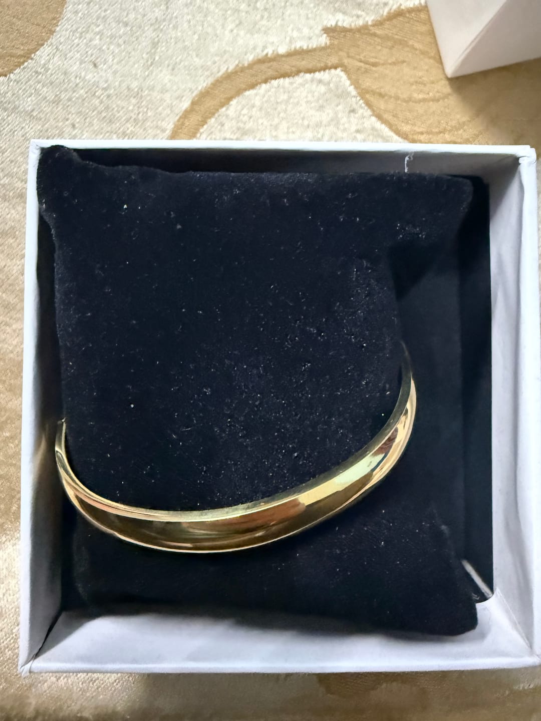 Customer photo review of Plain Gold Bangle Bracelet - 7 mm