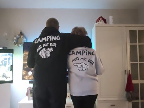 Customer photo review of Nur mit dir links - Rückendruck | Premium Hoodie unisex