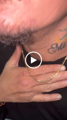 Customer video review of 10K Yellow Gold Figaro Chain Lightweight
