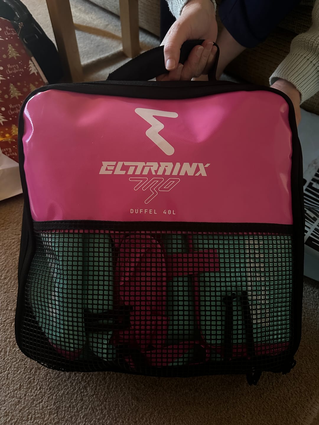 Customer photo review of Mochila Duffel 40L Rosa Azul