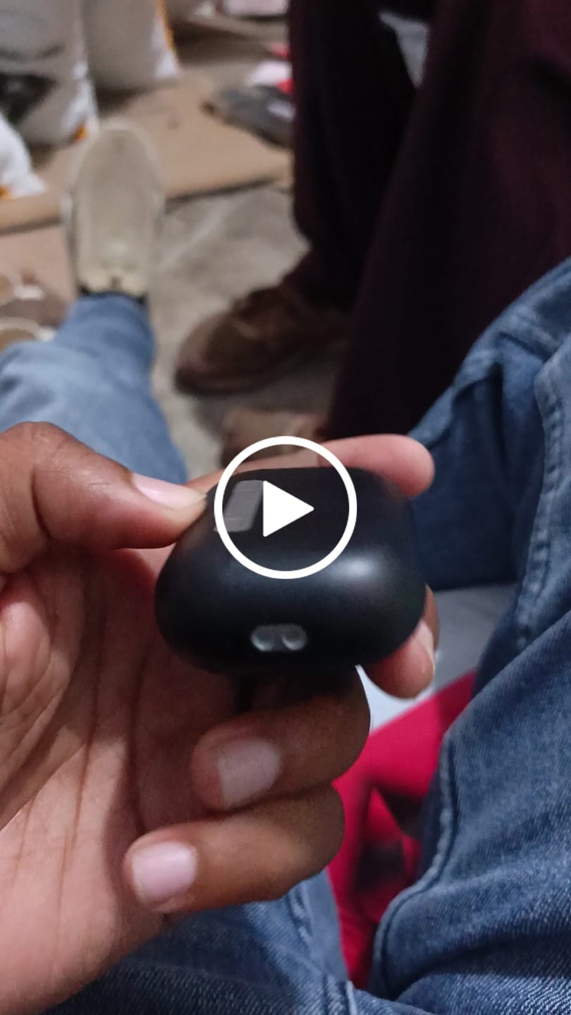 Customer video review of LOT Earbuds - Random Color