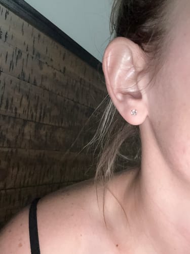 Customer photo review of April Birthstone (Diamond)