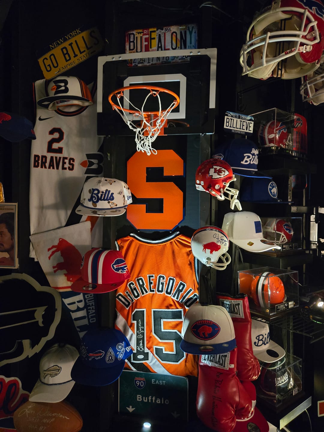 Customer photo review of Syracuse Orange "S" 3D Vintage Metal Wall Art