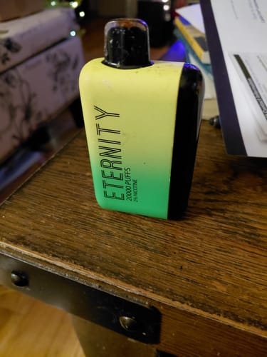 Customer photo review of Fume Eternity 20k Puffs 2%