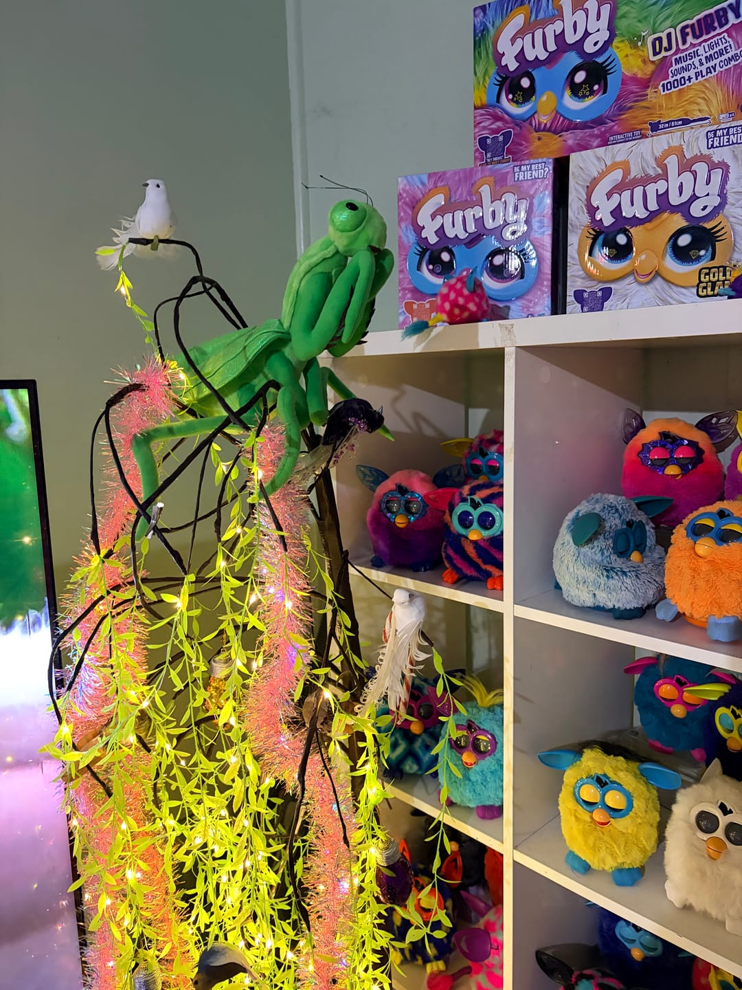 Customer photo review of Green Chinese Mantis Soft Stuffed Plush Toy