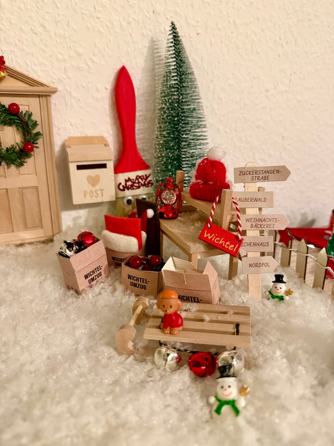 Customer photo review of Wichteltür Premium Set - das Rundum Sorglos Paket + Backset und Baustelle