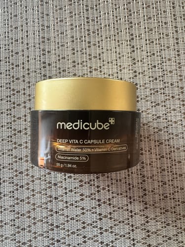 Customer photo review of Balinošs krēms ar vitamīnu kapsulām Medicube Deep Vita C Capsule Cream