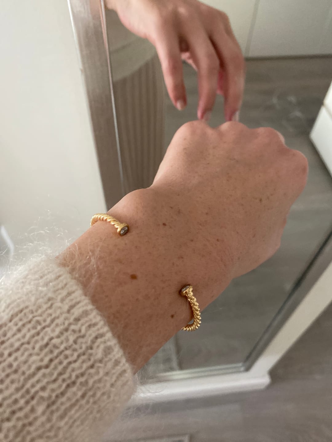 Customer photo review of Escrava Arni
