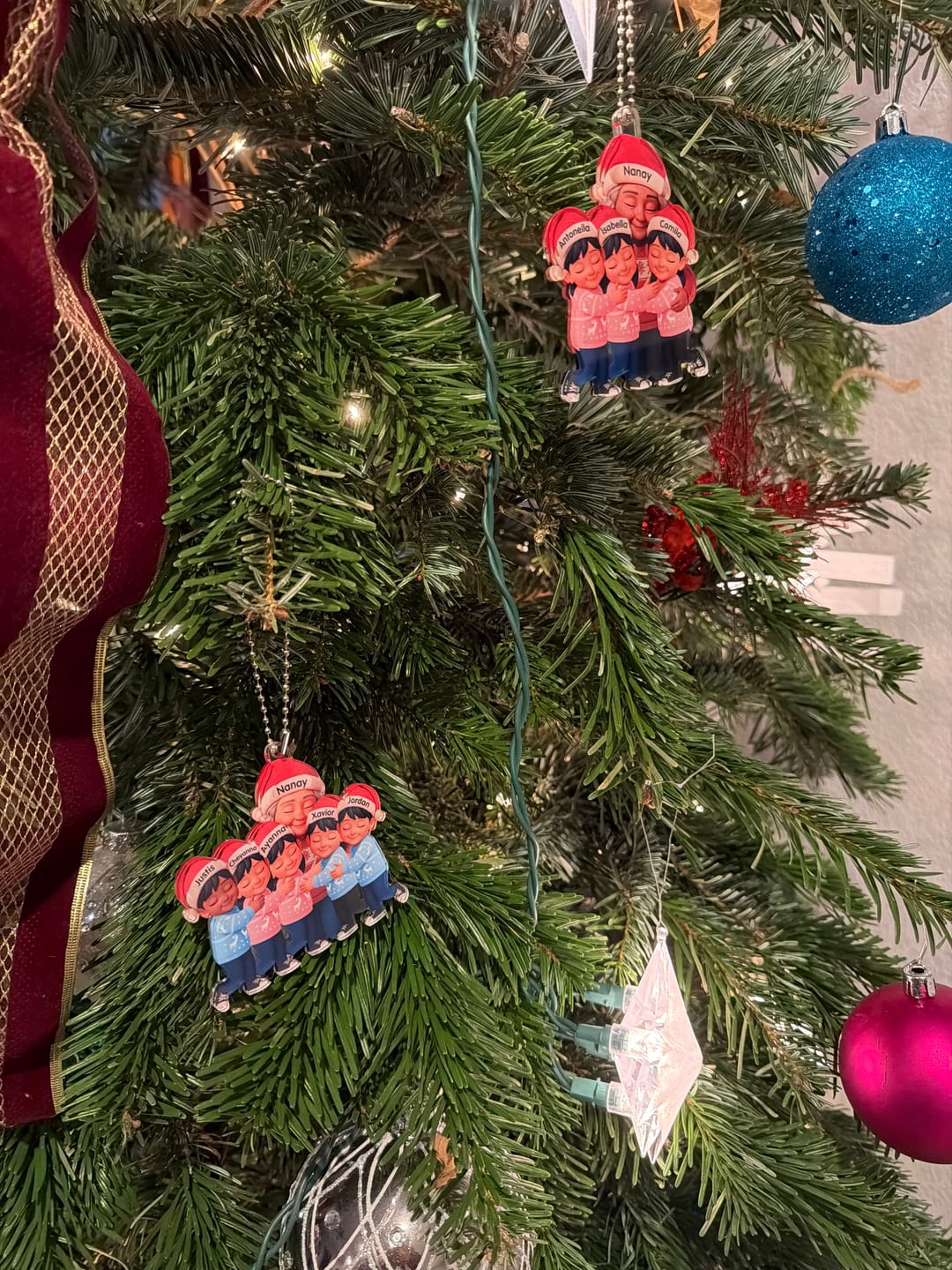 Customer photo review of Grandma Hugging Grandkids - Personalized Acrylic Ornament - Heartwarming Christmas Gift for Grandma, Grandkids