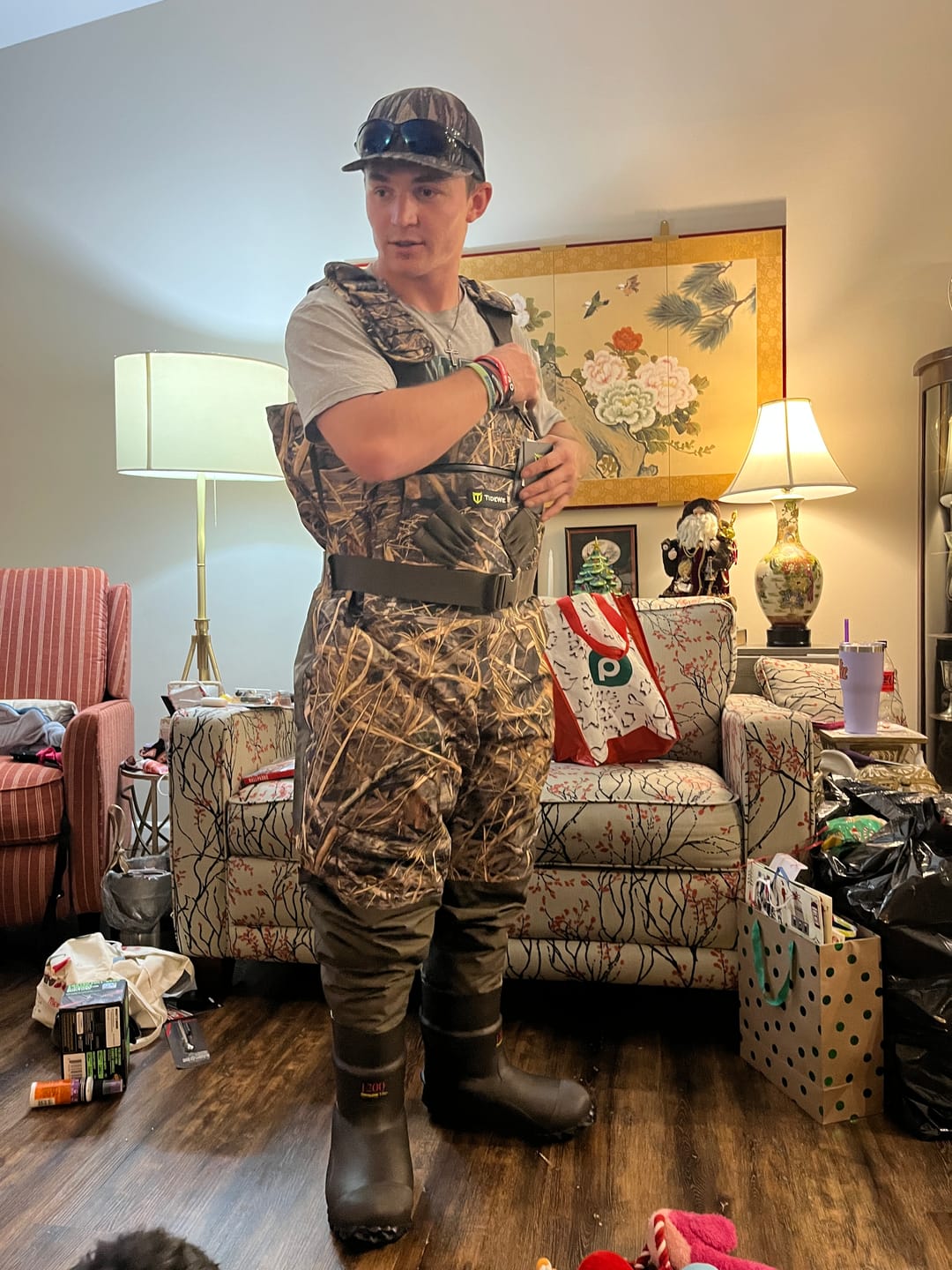 Customer photo review of TorridWade Heated Waders for Duck Hunting | Men’s Bootfoot Chest Breathable Waders | Camo Insulated Waterproof Waterfowl Hunting Bibs for Men