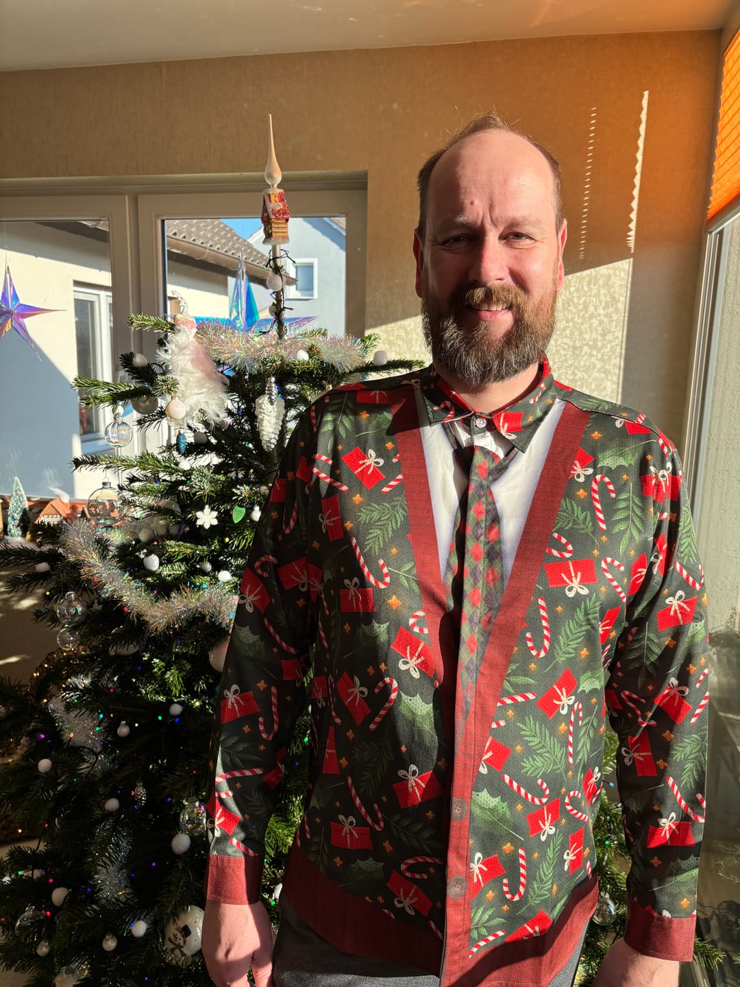 Customer photo review of Herren Lustigem Vintage-Weihnachts-Print Langarmshirt