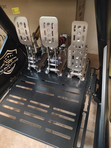 Customer photo review of Simsonn Plus X Racing Simulation Pedal with Haptic Reactor Optional