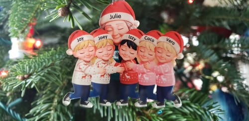 Customer photo review of Personalized Grandma Hugging Grandkids Ornament With 1-6 Names & Christmas Sweater Design | Heartfelt Gift For Grandparents Kids