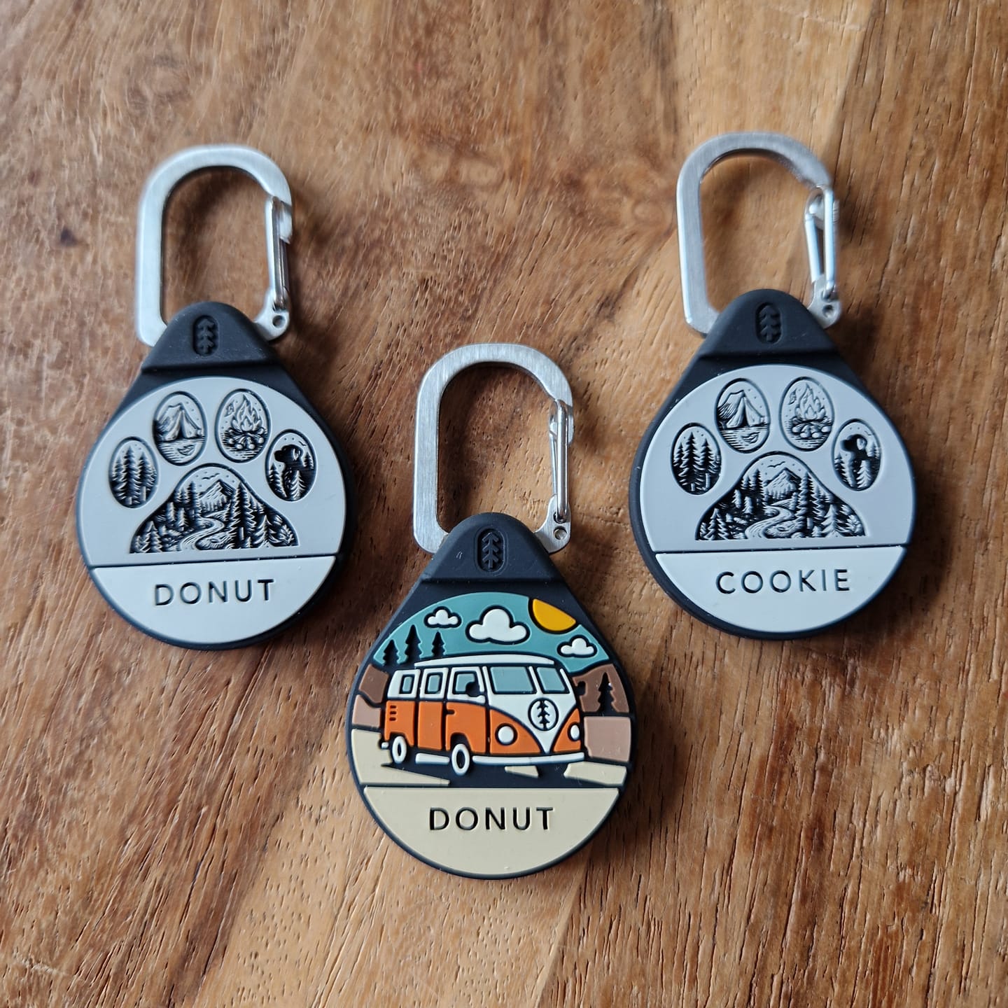 Customer photo review of Vanlife - Silent Dog ID Tag