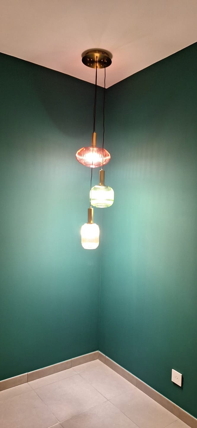 Customer photo review of Socle de plafond rond pour suspensions multiples