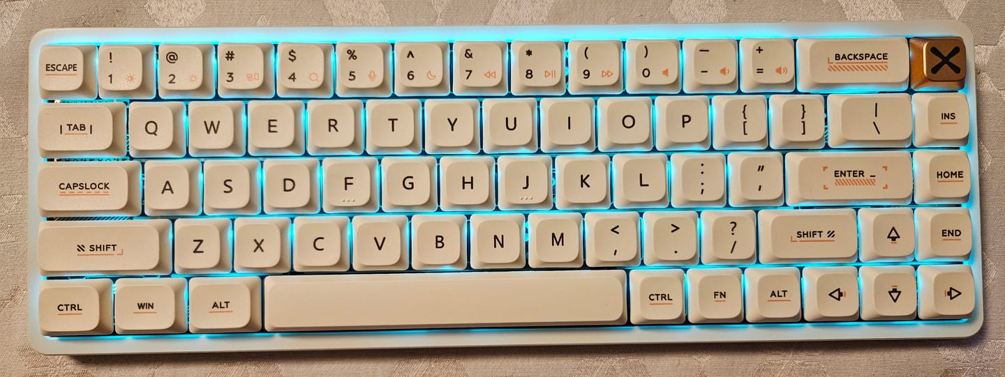 Customer photo review of IQUNIX Magi65 Aluminum Low Profile Mechanical Keyboard
