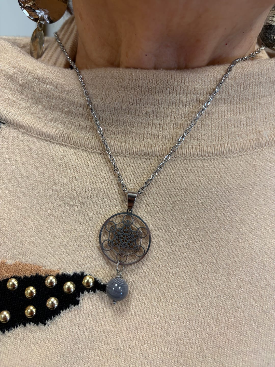 Customer photo review of Collana Occhio di Shiva e Cubo di Metatron