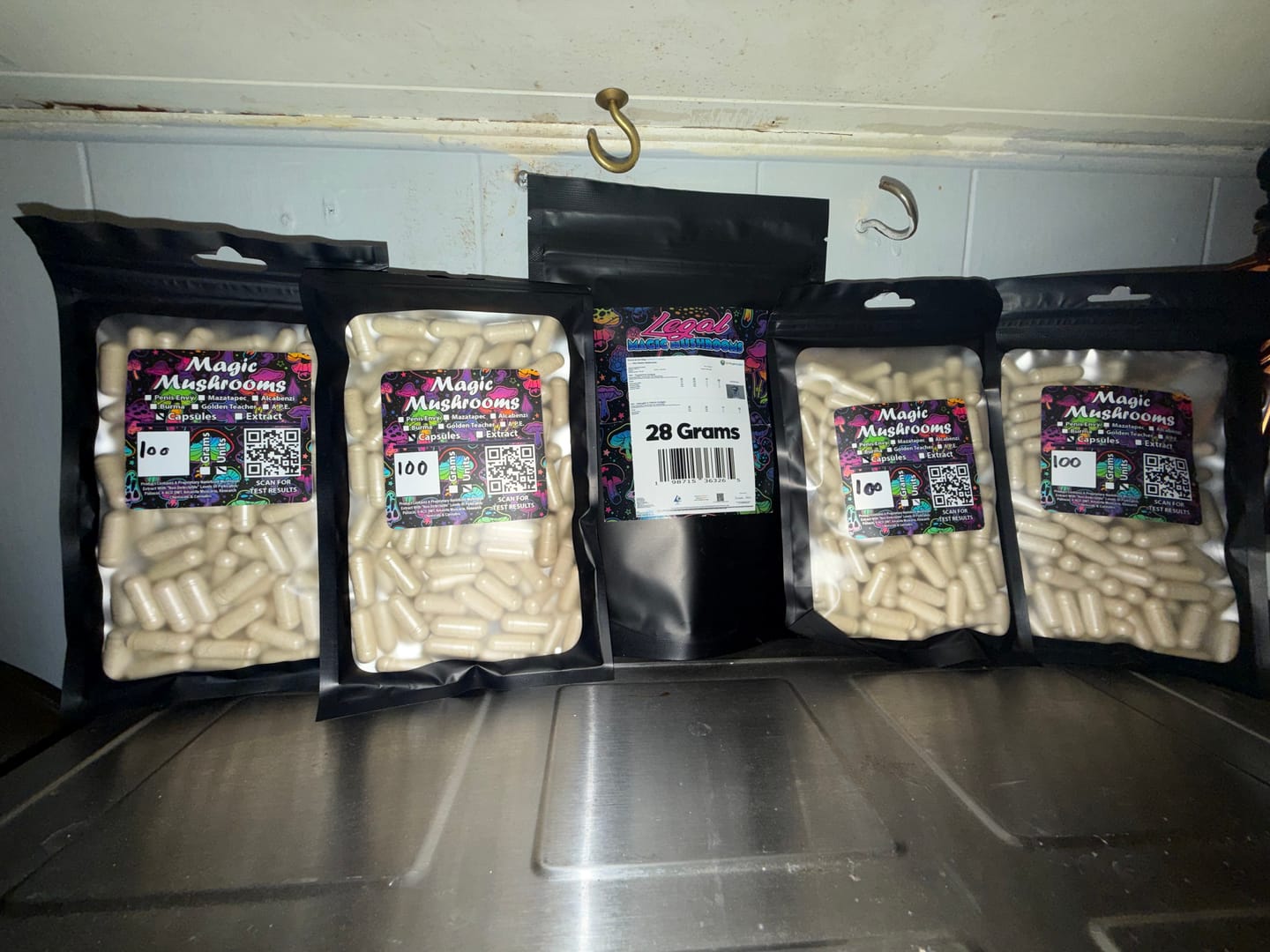 Customer photo review of Non Detect Mushroom Capsules
