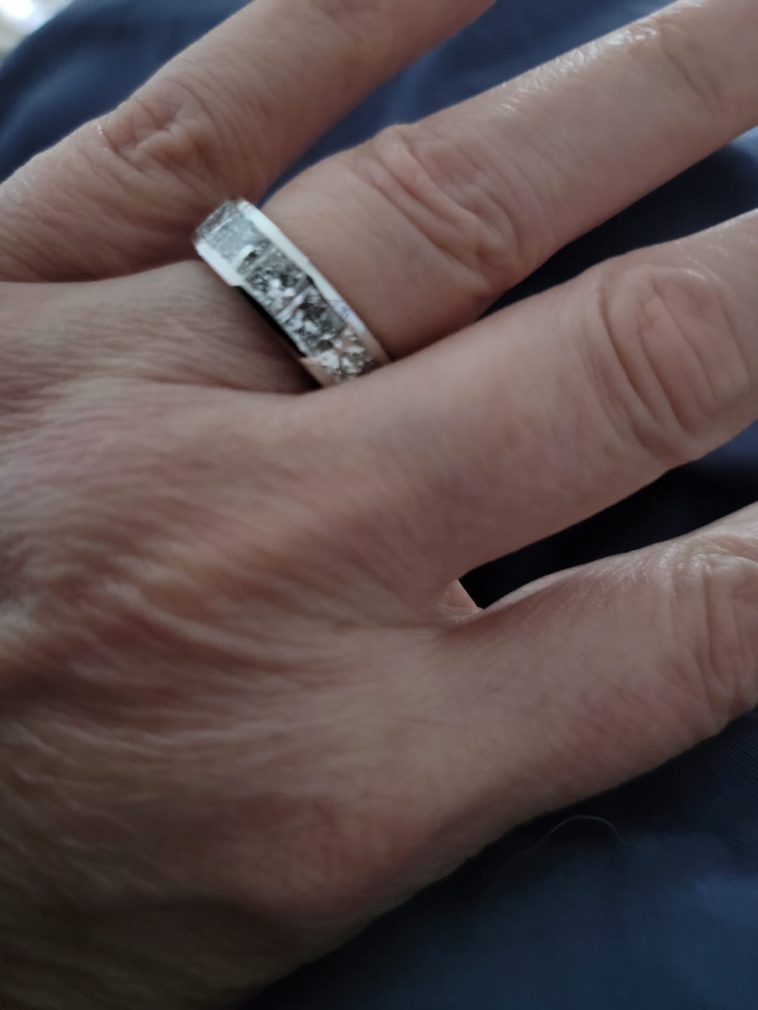Customer photo review of 1.20 CT Princess Cut Natural Diamonds - Wedding Band