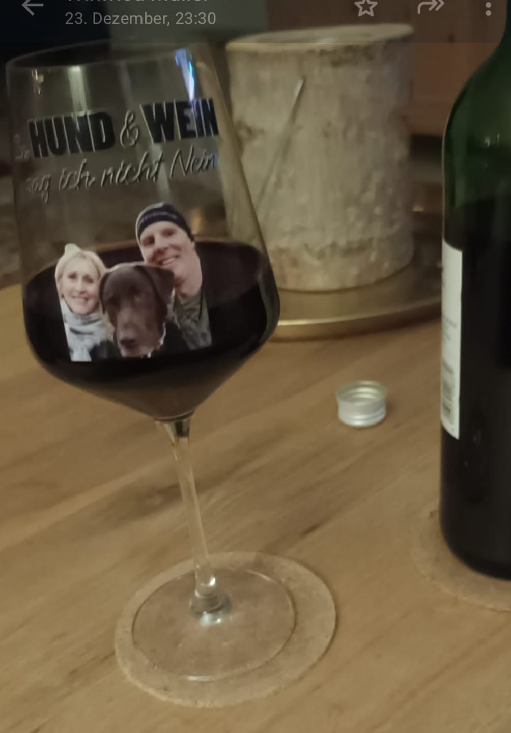 Customer photo review of Zu Hund und Wein sag ich nicht nein - Individuelles Weinglas