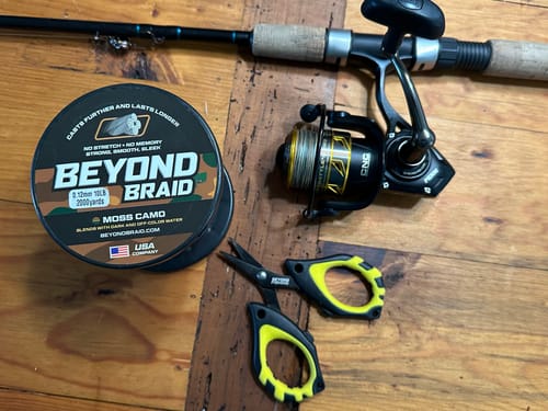 Customer photo review of Mini Scissors for Cutting Braided Fishing Line