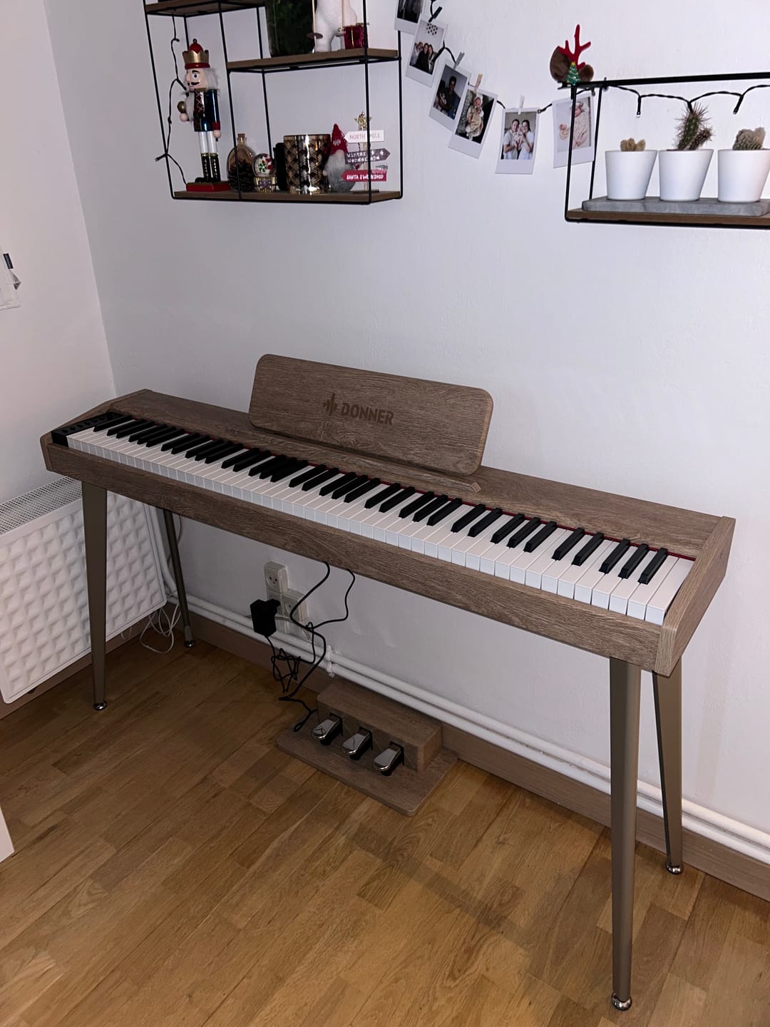 Customer photo review of Donner DDP-60 Semi-lesté Piano Numérique