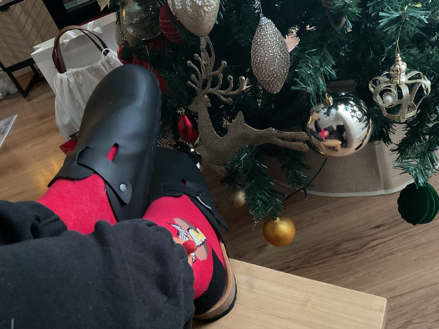Customer photo review of Taro Comfort Footbed Shoes