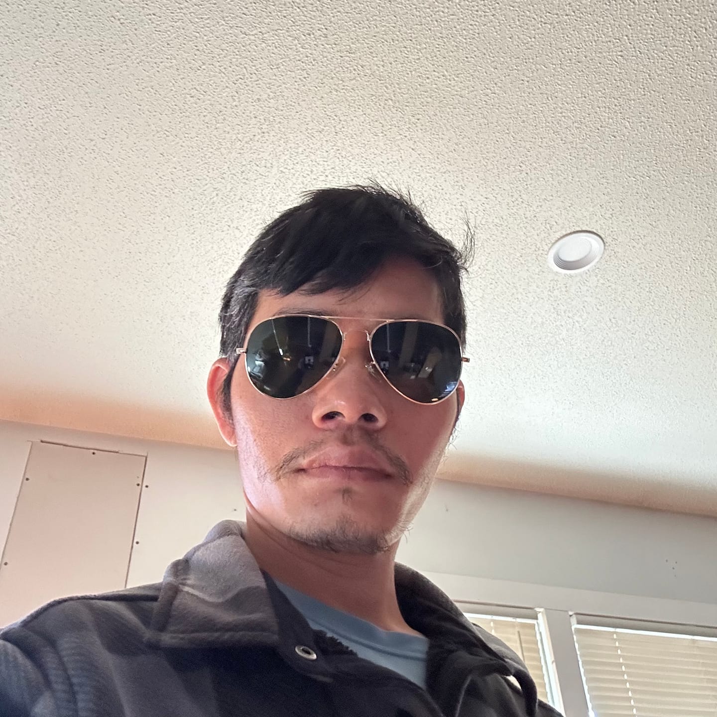 Customer photo review of 717 Gold Aviators Sunglasses