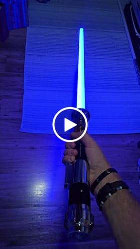 Customer video review of Obi  | Saber