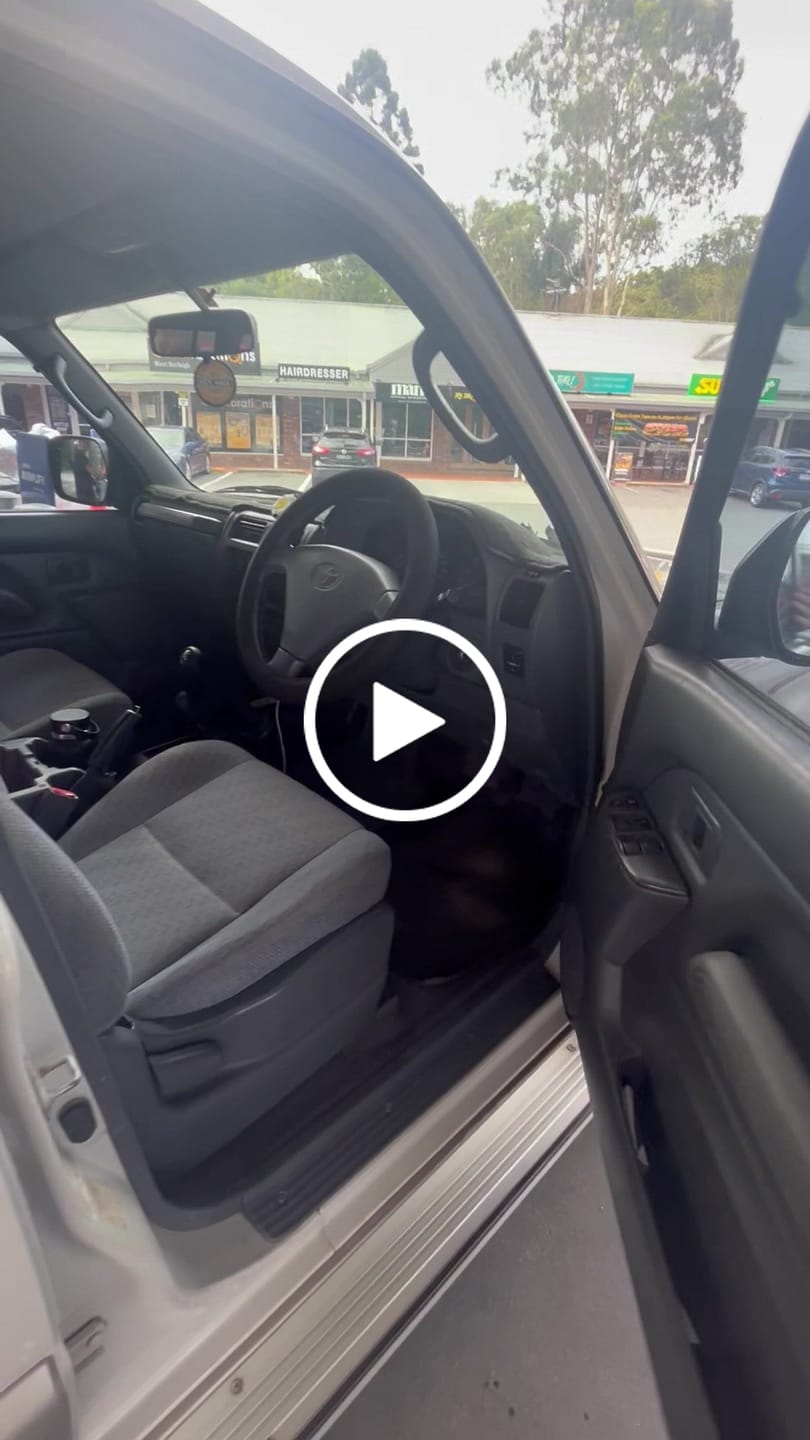 Customer video review of Sharkskin Universal Steering Wheel Cover
