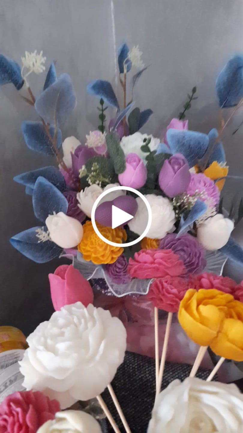 Customer video review of Fragancia ROSA