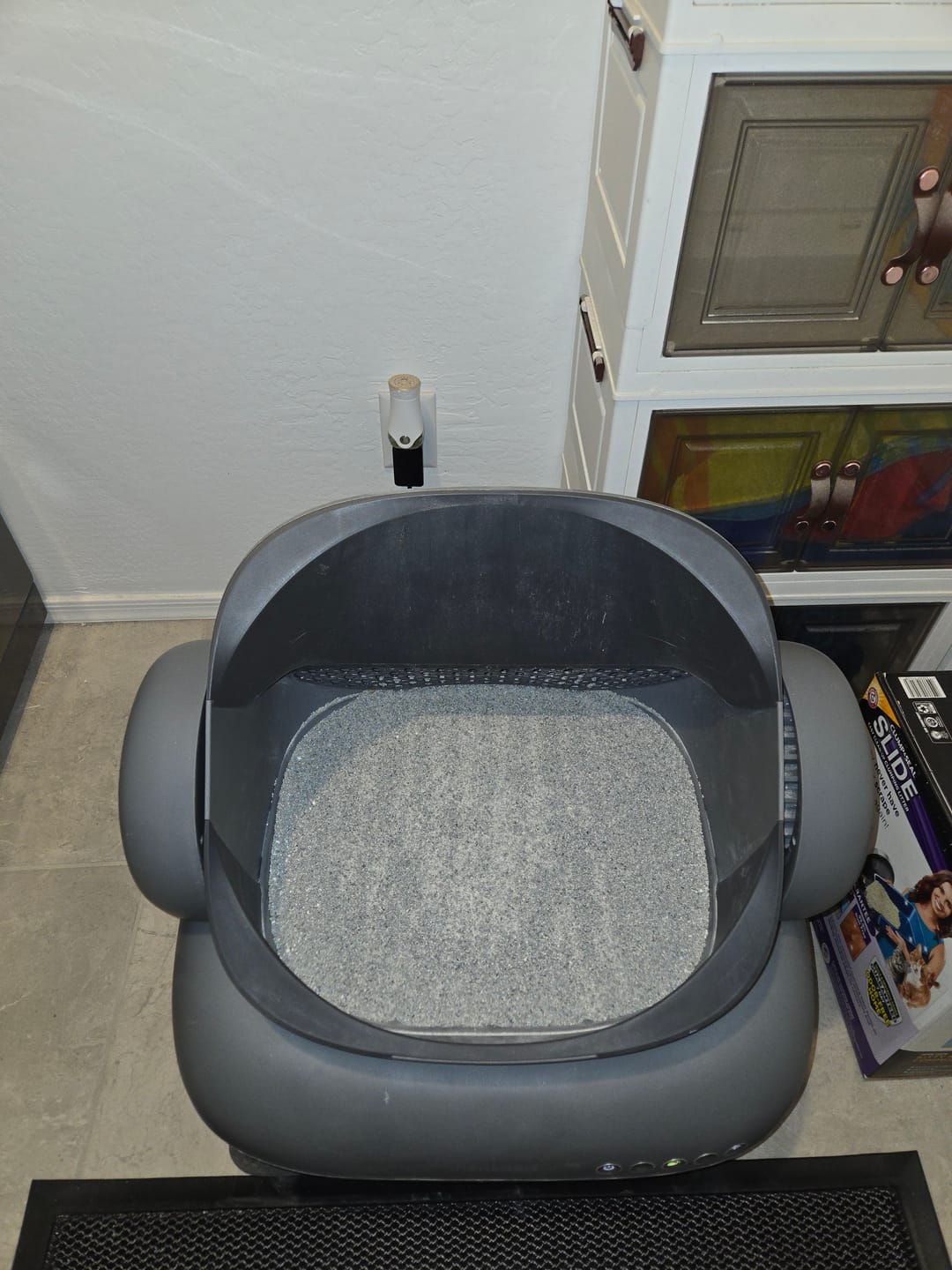 Customer photo review of Neakasa M1 Plus Open Top Self-Cleaning Cat Litter Box