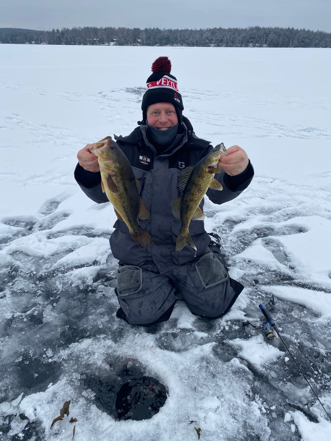 Customer photo review of Custom Carbon Ice Rod
