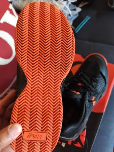 Customer photo review of Zapatilla de Tenis ORTAK Tilki Negro Naranjo