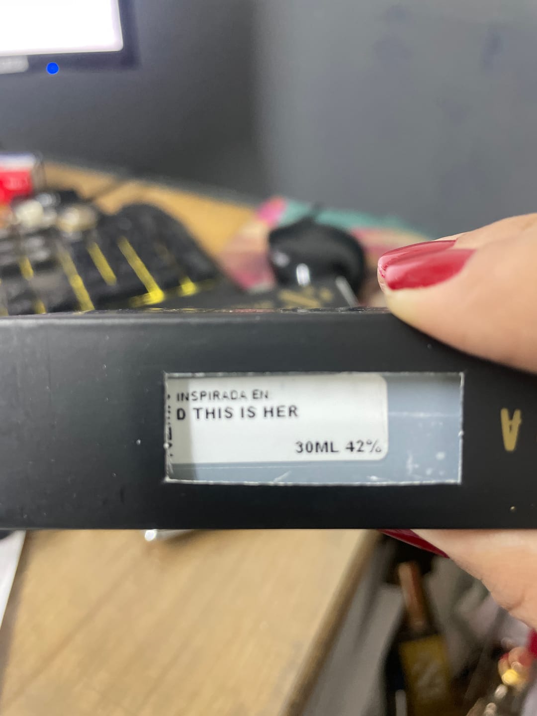 Customer photo review of Perfume Tendencia D THIS IS HER NUEVO NOVIEMBRE zenz