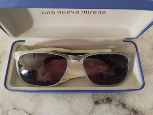 Customer photo review of Lentes de sol graduadas color gris