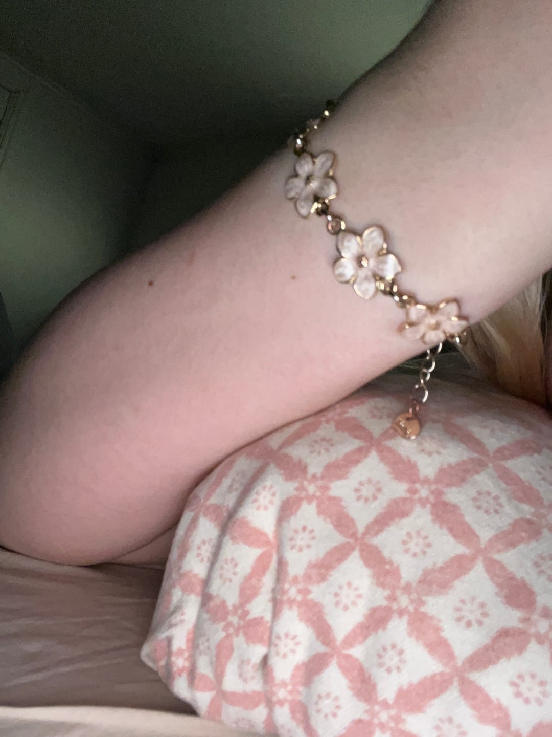 Customer photo review of Adeline  - Pink Enamel Flower Chain Bracelet