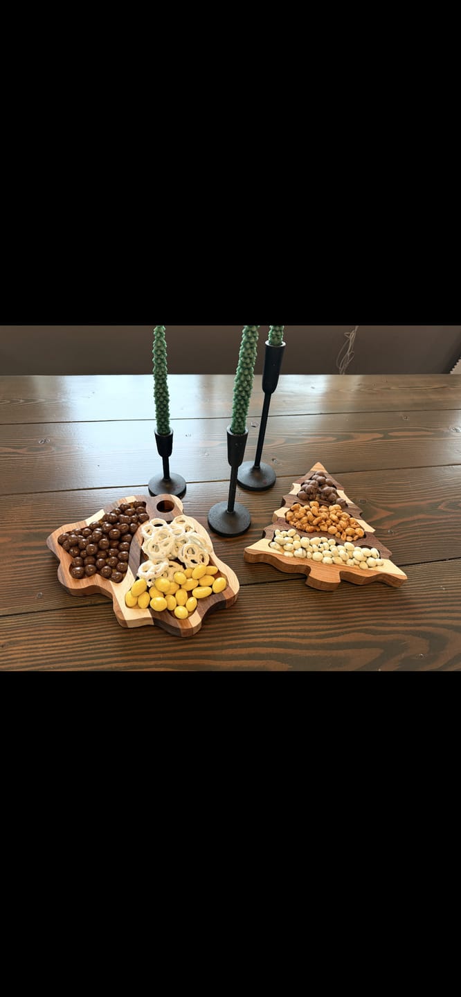 Customer photo review of 10.3x9.8" Christmas Bells Tray 1 Acrylic Router Template [Limited Edition]