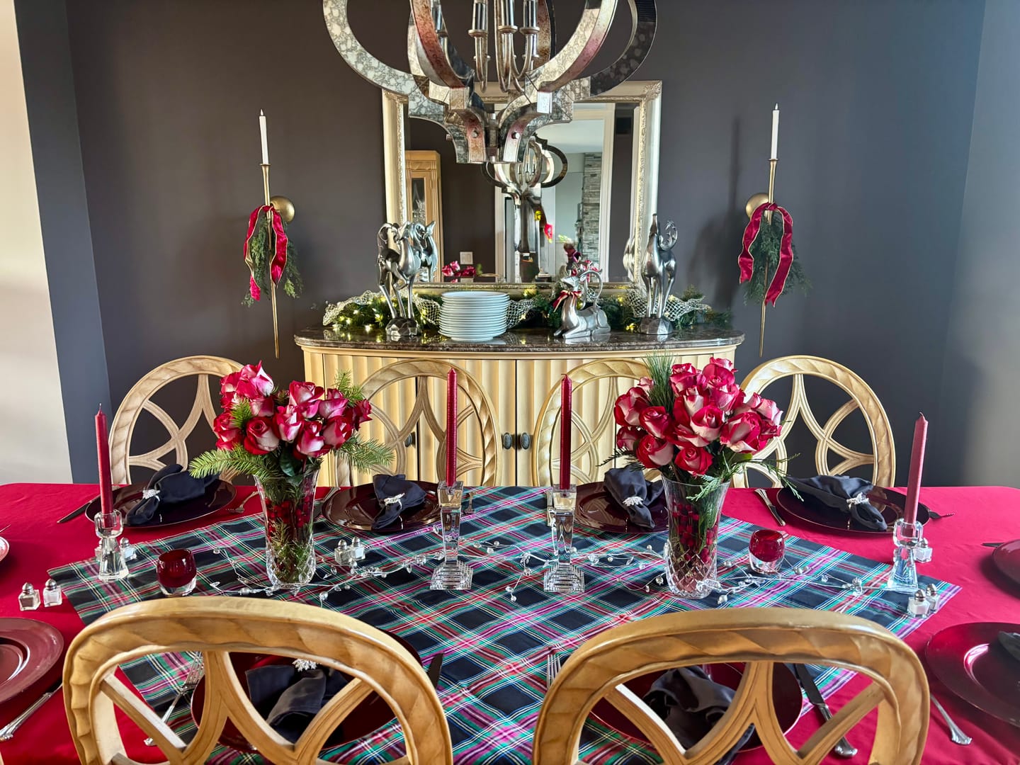 Customer photo review of Jewel Plaid Table Throw