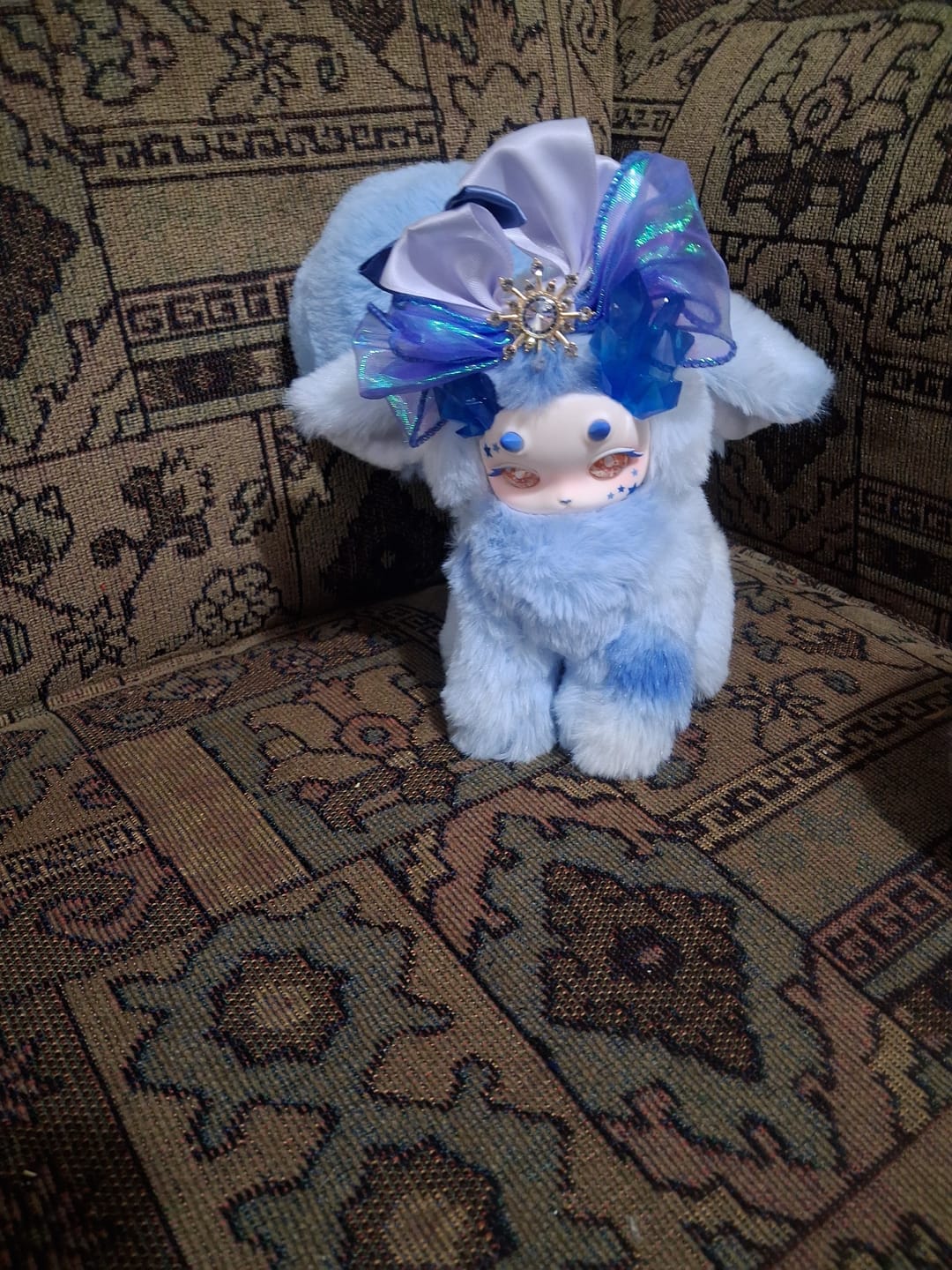 Customer photo review of Tutulong Third Generation Fantasy Biology Colorful Crystal Series Plush Blind Box