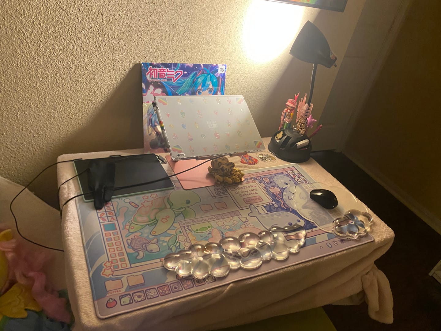 Customer photo review of Virtual Sea Pet Desk Mat!