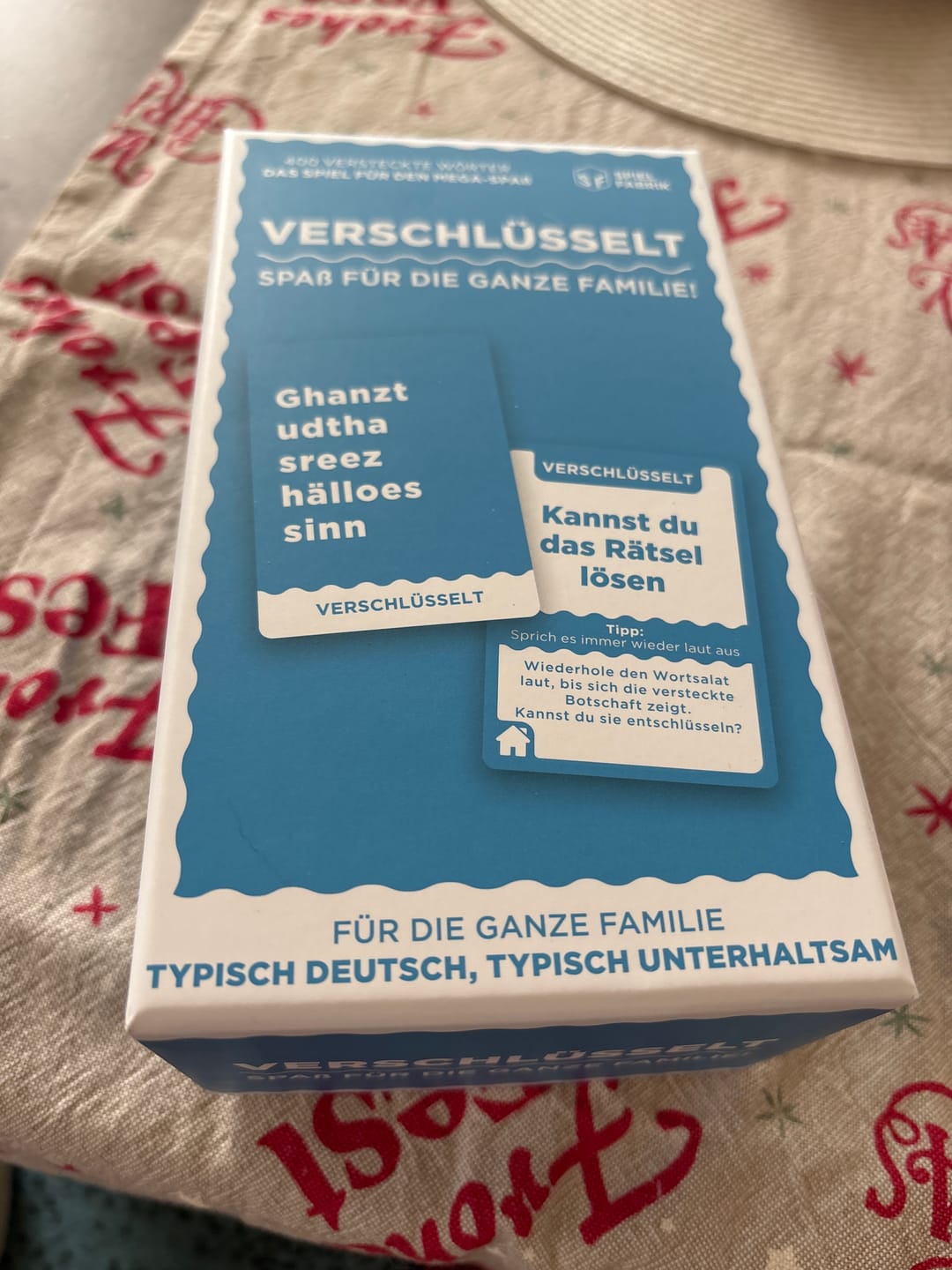 Customer photo review of VERSCHLÜSSELT FAMILIENEDITION